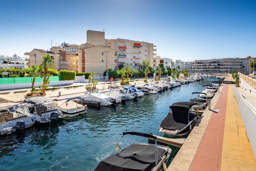 Apto. Brisa Marina Piscina+parking A 5' Del Arenal Apartamento *